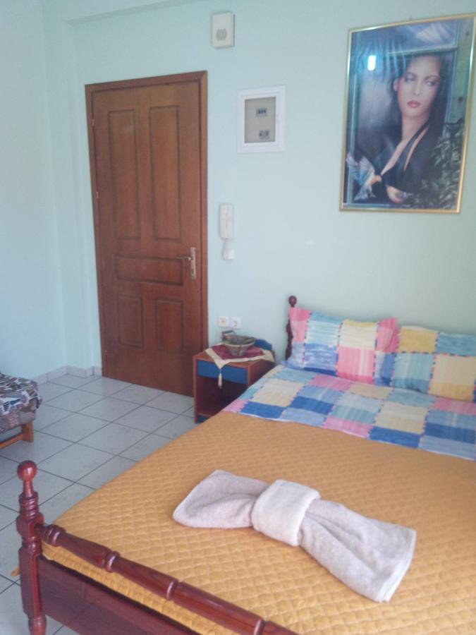 Lampros Studio Kalambaka Bagian luar foto