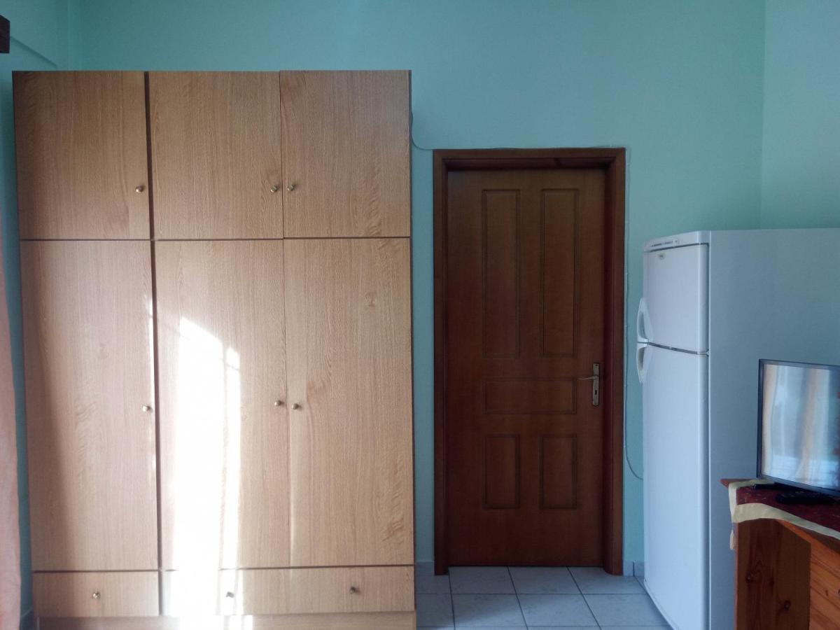 Lampros Studio Kalambaka Bagian luar foto